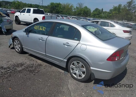 2008 Honda Civic Lx z USA, uszkodzony, nr VIN 1HGFA155X8L002299